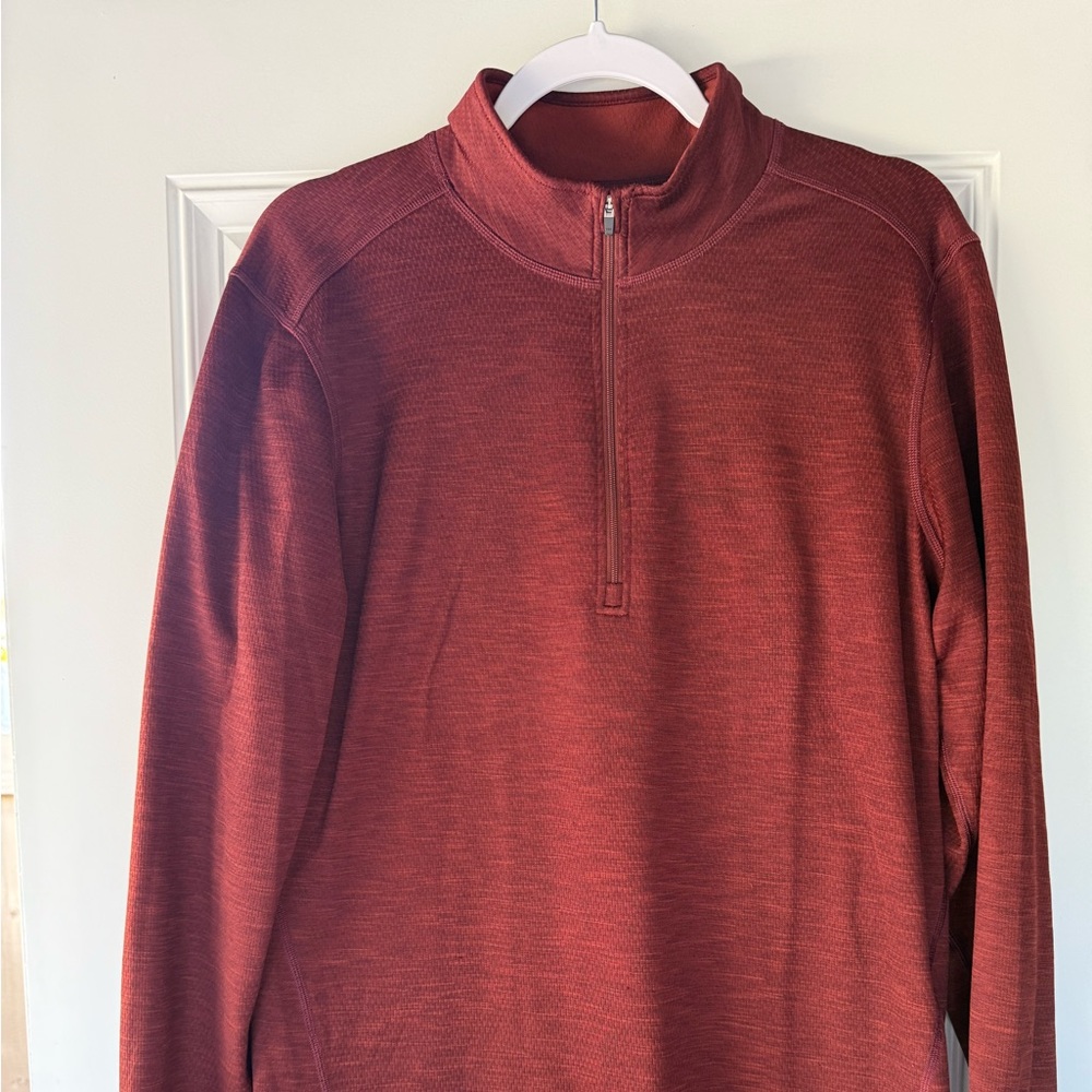 REI red fleece 1/4 zip
